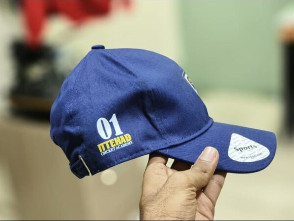 cap logo print